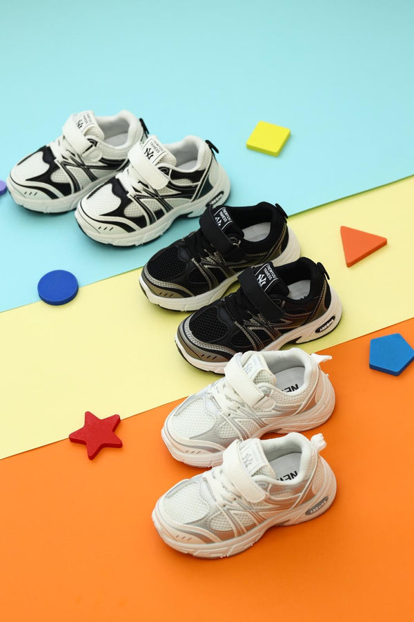 Nike kids boots