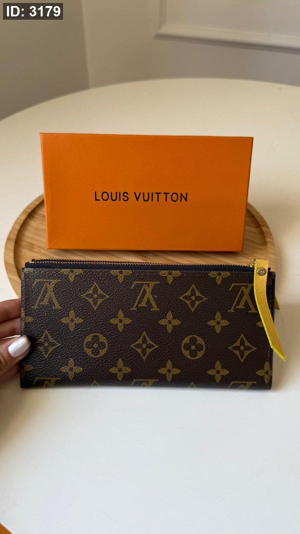 Two Pouches - Lv