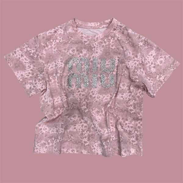 A confusing T-shirt