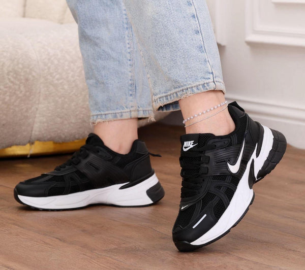 Nike boots for girls