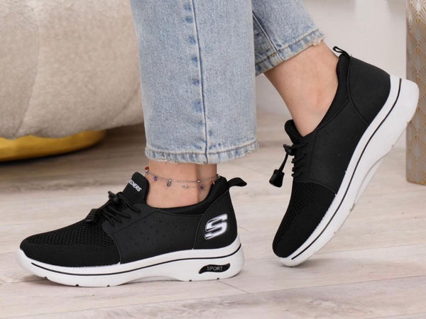 Skechers sports shoes