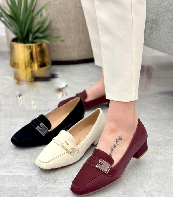 small heel formal shoes