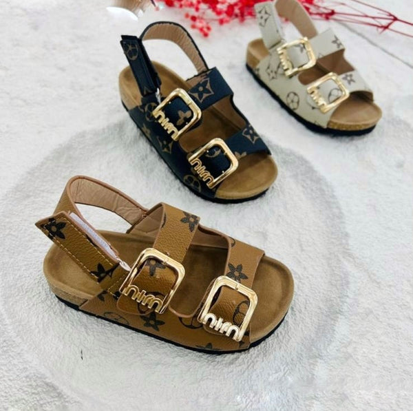 girls' sandal