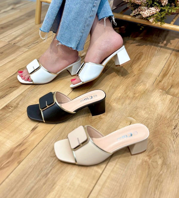 barefoot mide -heel