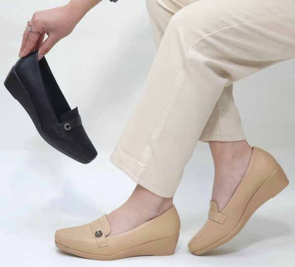Medical rocky heel sandal