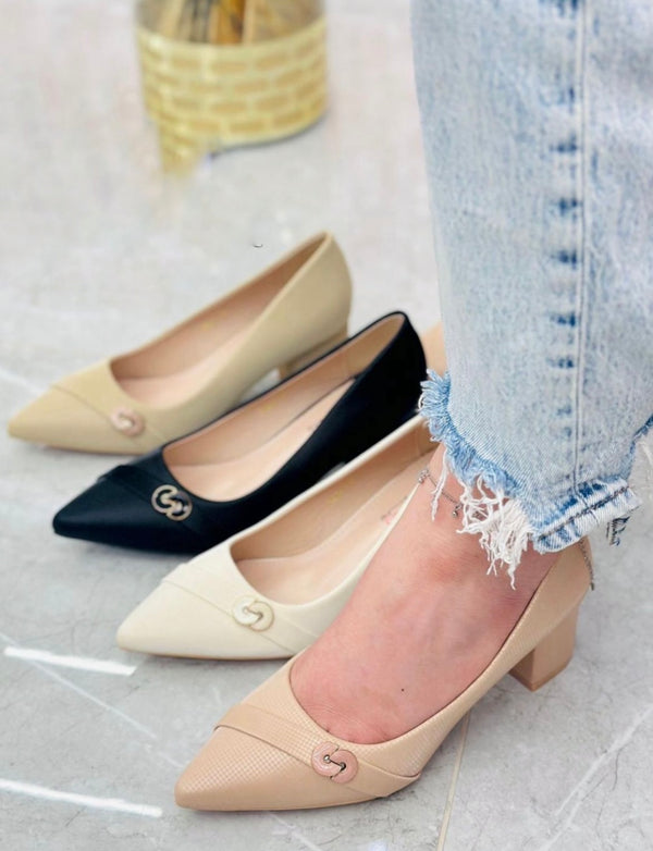 Formal heel shoes