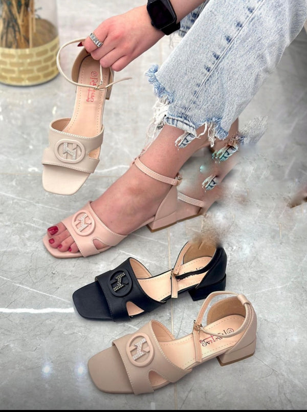 small heel sandal